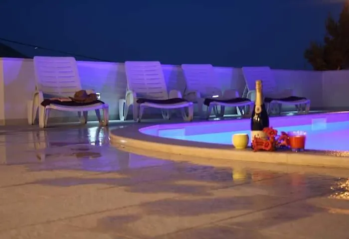 Sweet House * 米利尼